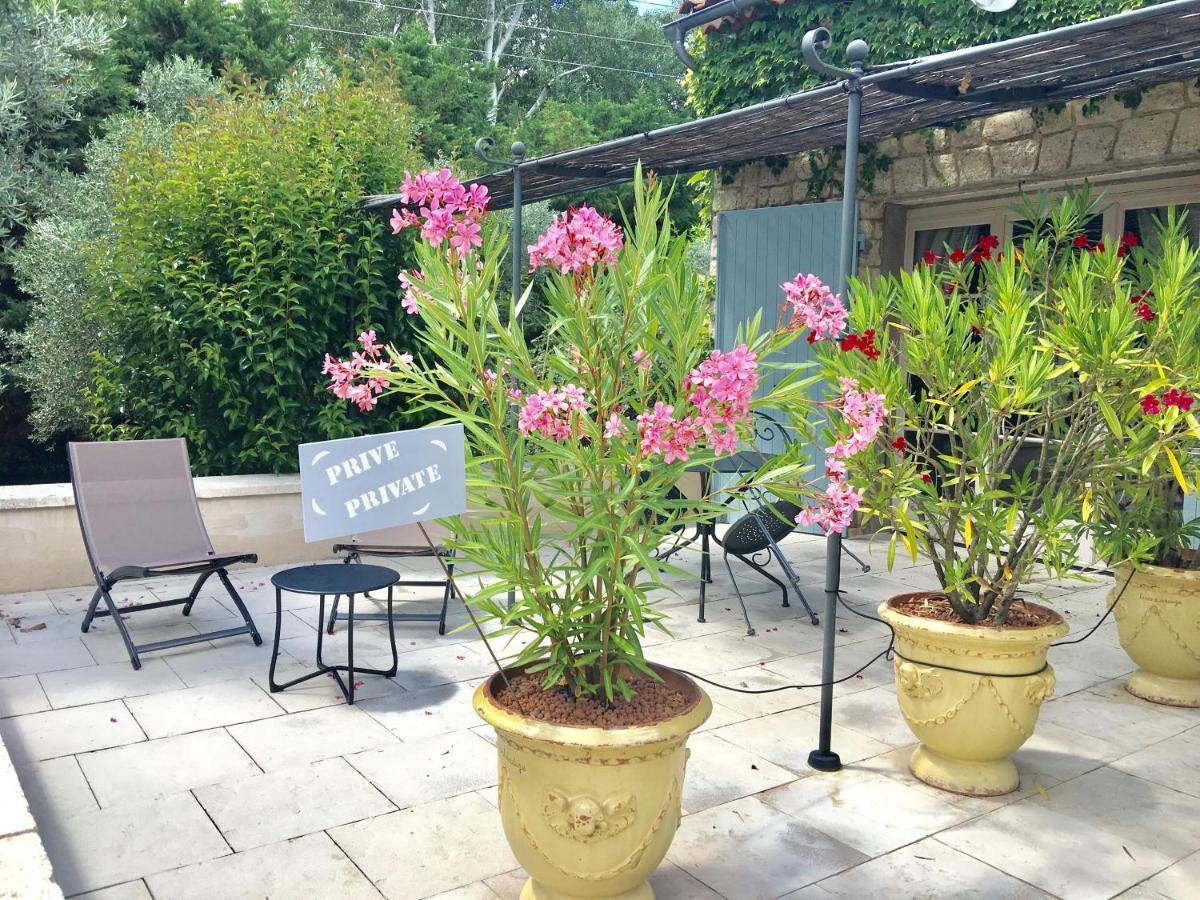 La Bastide Des Anges Hotel Avignon Bagian luar foto